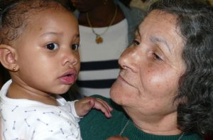 Cepac Voluntaria Com Crianca