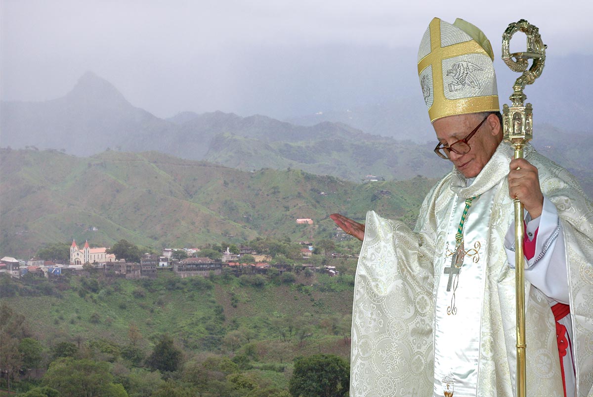 D Paulino Cabo Verde