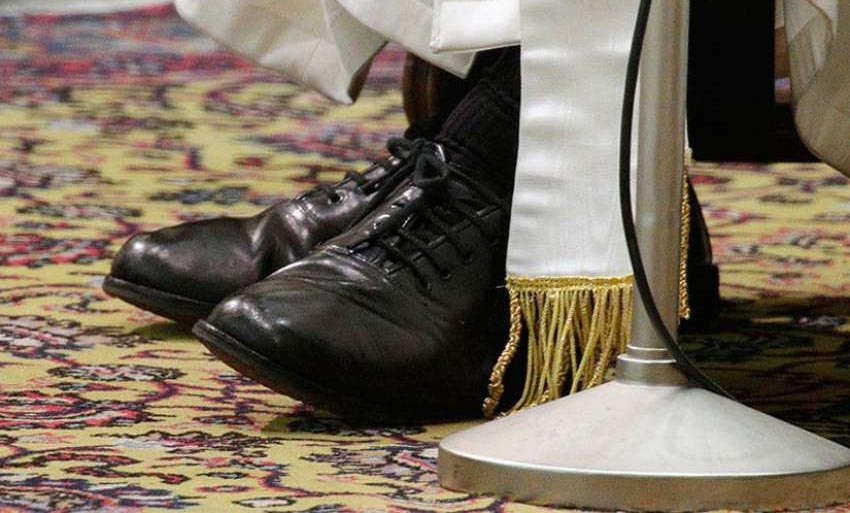Sapatos Papa Francisco