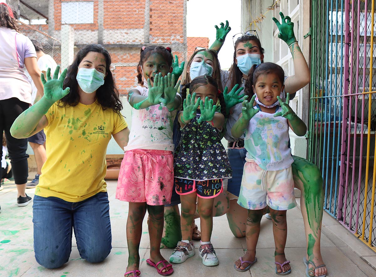 Ponte 2021 Criancas Maos