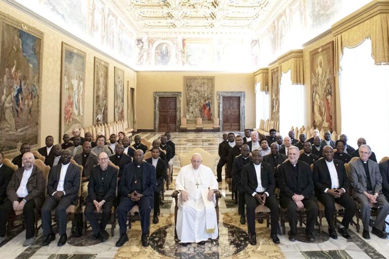 20230508 Papa Francisco Audiencia Grupo CSSp